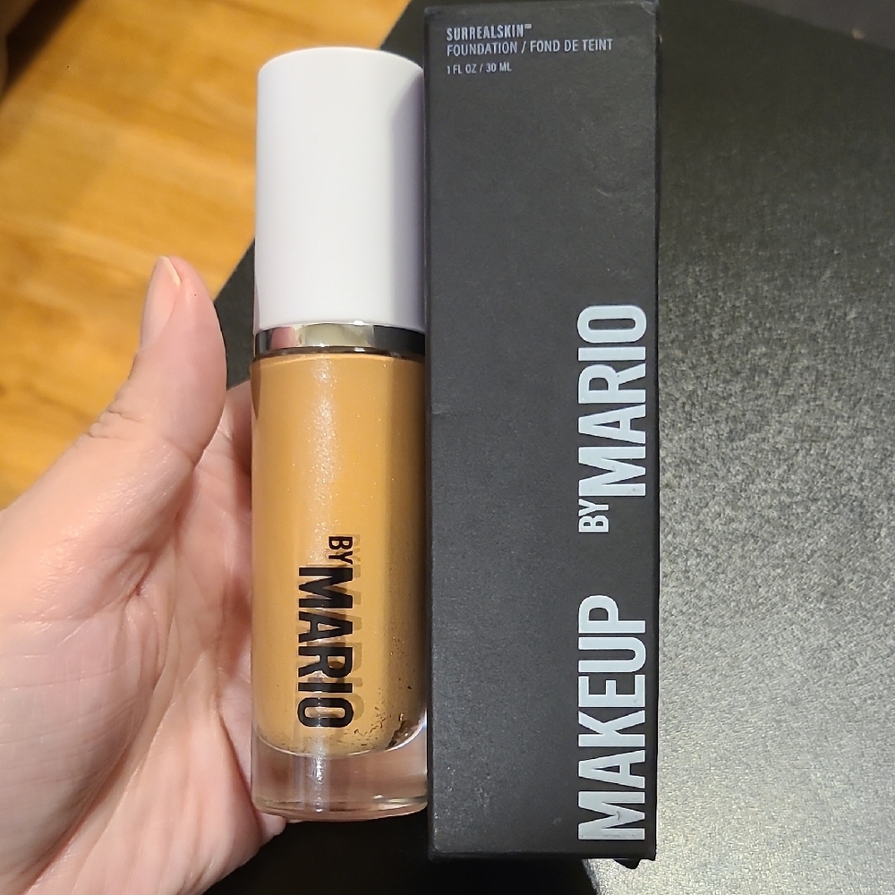 Makeup By Mario SurrealSkin Foundation - Warm Gold